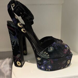Elegant Floral Velvet Platform Shoes